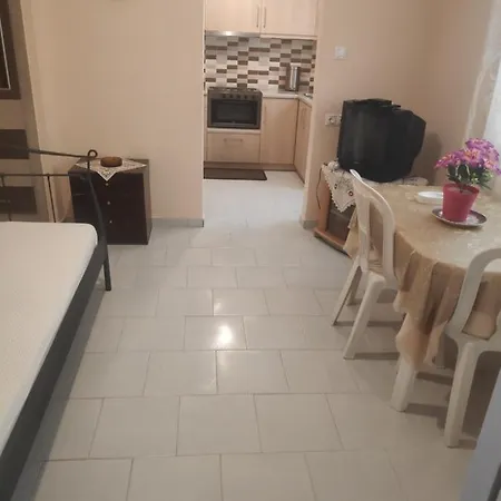 Κεντρικό, Άνετο Και Ζεστό Διαμέρισμα Kamena Vourla Exterior photo