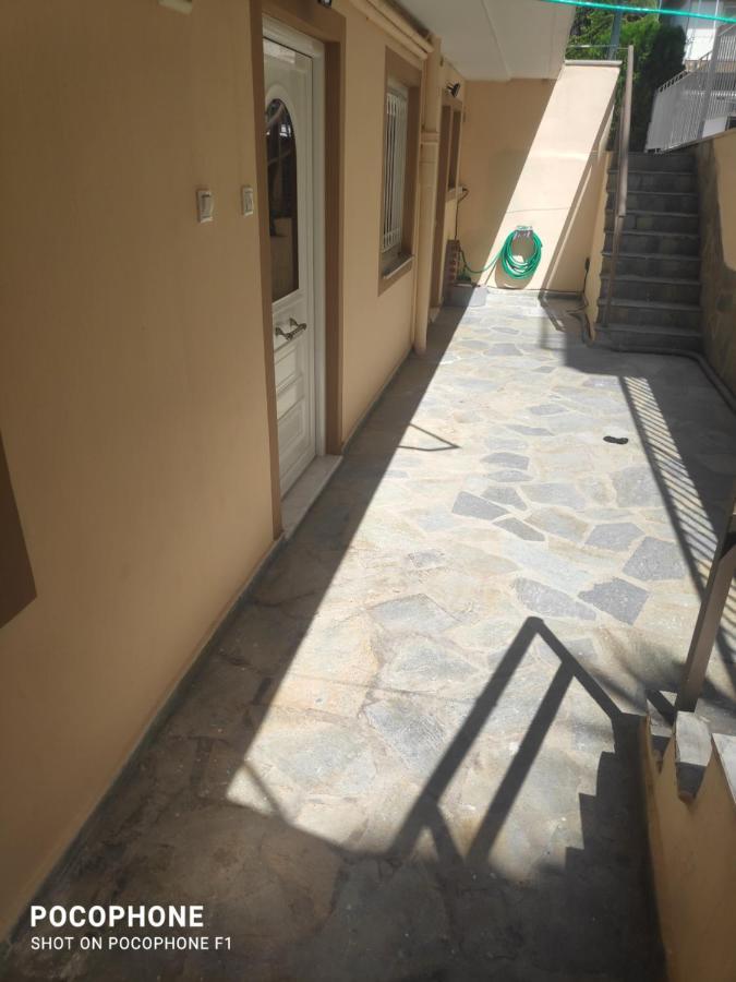 κεντρικό, άνετο και ζεστό Apartment *